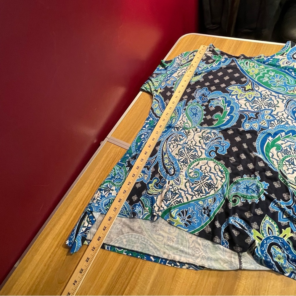 Ruby Rd. Blue and Green Paisley Top - Picture 5 of 7